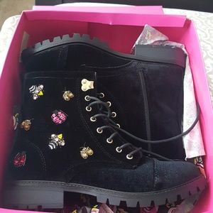 Betsey Johnson booties
